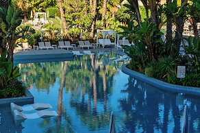 AQUA Hotel Silhouette & Spa - Adults Only