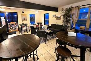Econo Lodge Eagle Nest