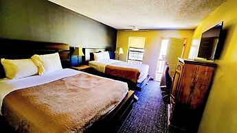 Econo Lodge Eagle Nest