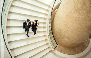 Four Seasons Hotel Hong Kong