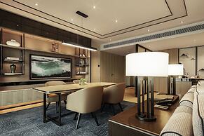 Four Seasons Hotel Hong Kong