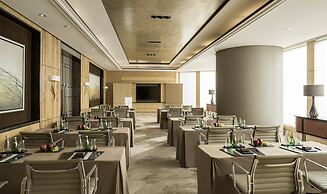 Four Seasons Hotel Hong Kong