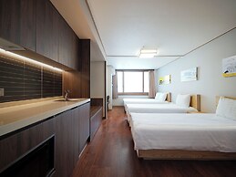 Western Coop Residence Dongdaemun