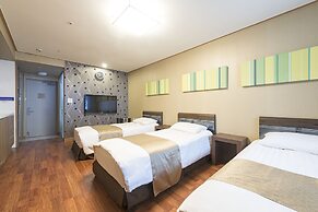 Western Coop Residence Dongdaemun