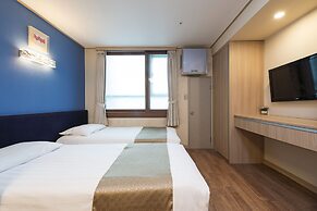 Western Coop Residence Dongdaemun