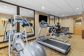 Comfort Inn & Suites Near University of Wyoming