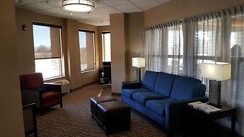 Comfort Inn & Suites Near University of Wyoming