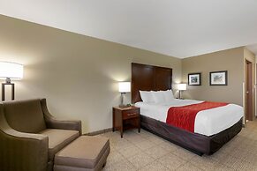 Comfort Inn & Suites Near University of Wyoming