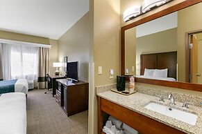 Comfort Inn & Suites Near University of Wyoming