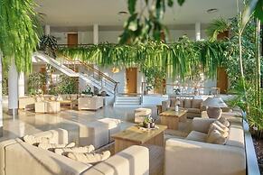 Caloura Hotel Resort