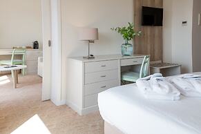 Caloura Hotel Resort