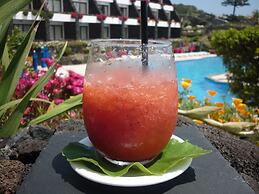 Caloura Hotel Resort