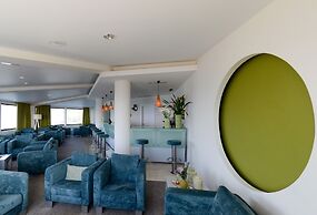 Caloura Hotel Resort