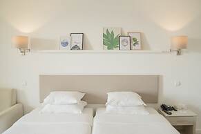 Caloura Hotel Resort