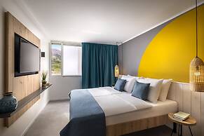Sunny Baška Hotel by Valamar, ex Corinthia