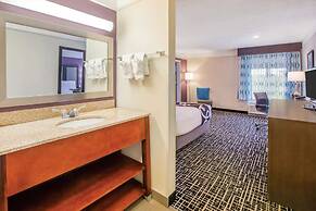 La Quinta Inn & Suites by Wyndham Cincinnati Airpt Florence