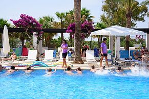 Cala Llenya Resort Ibiza