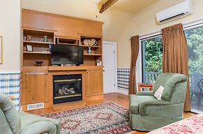 Highland Lake Inn & Resort