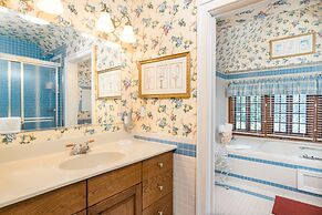 Highland Lake Inn & Resort