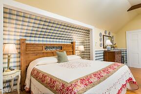 Highland Lake Inn & Resort