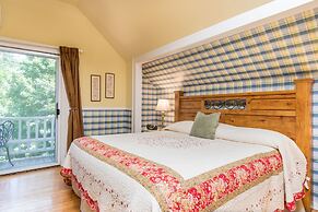 Highland Lake Inn & Resort