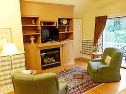 Highland Lake Inn & Resort