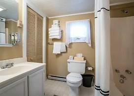 Highland Lake Inn & Resort