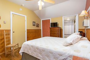 Highland Lake Inn & Resort