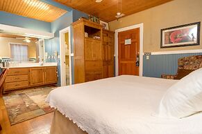 Highland Lake Inn & Resort