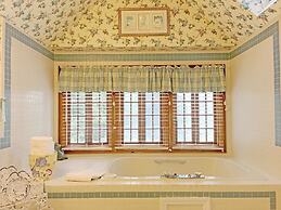 Highland Lake Inn & Resort