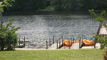 Highland Lake Inn & Resort