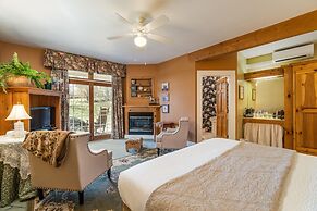 Highland Lake Inn & Resort