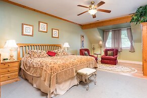 Highland Lake Inn & Resort