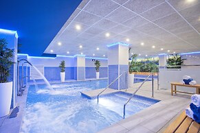 Sunset Beach Club Hotel Apartments