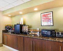 Econo Lodge And Suites Bricktown