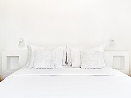 Mykonos Lolita, A Grecotel Resort To Live