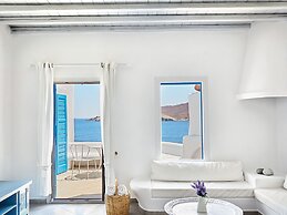 Mykonos Lolita, A Grecotel Resort To Live