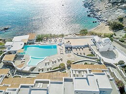 Mykonos Lolita, A Grecotel Resort To Live