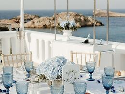 Mykonos Lolita, A Grecotel Resort To Live