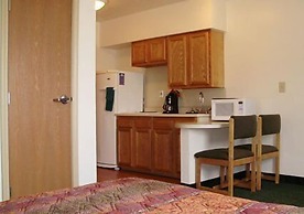 Birch Hill Suites Dayton - WP AFB