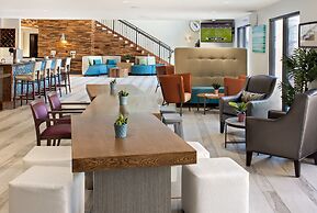 The Cove Hotel, Long Beach