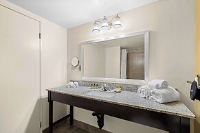 Best Western Plus Mariposa Inn & Conference Centre