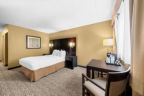 Best Western Plus Mariposa Inn & Conference Centre