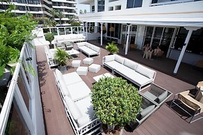 Coral Suites & Spa