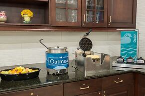 Homewood Suites by Hilton Holyoke-Springfield/North