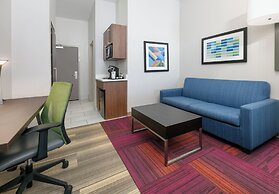 Holiday Inn Express Hotel & Suites Pell City by IHG