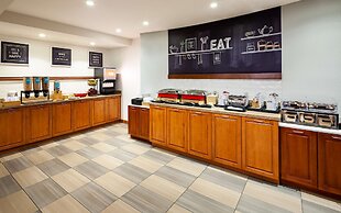 Hampton Inn & Suites St. Louis at Forest Park