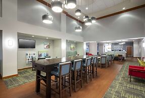 Hampton Inn & Suites St. Louis at Forest Park