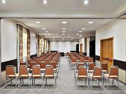 Crowne Plaza Malpensa Airport by IHG