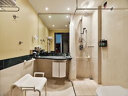 Crowne Plaza Malpensa Airport by IHG